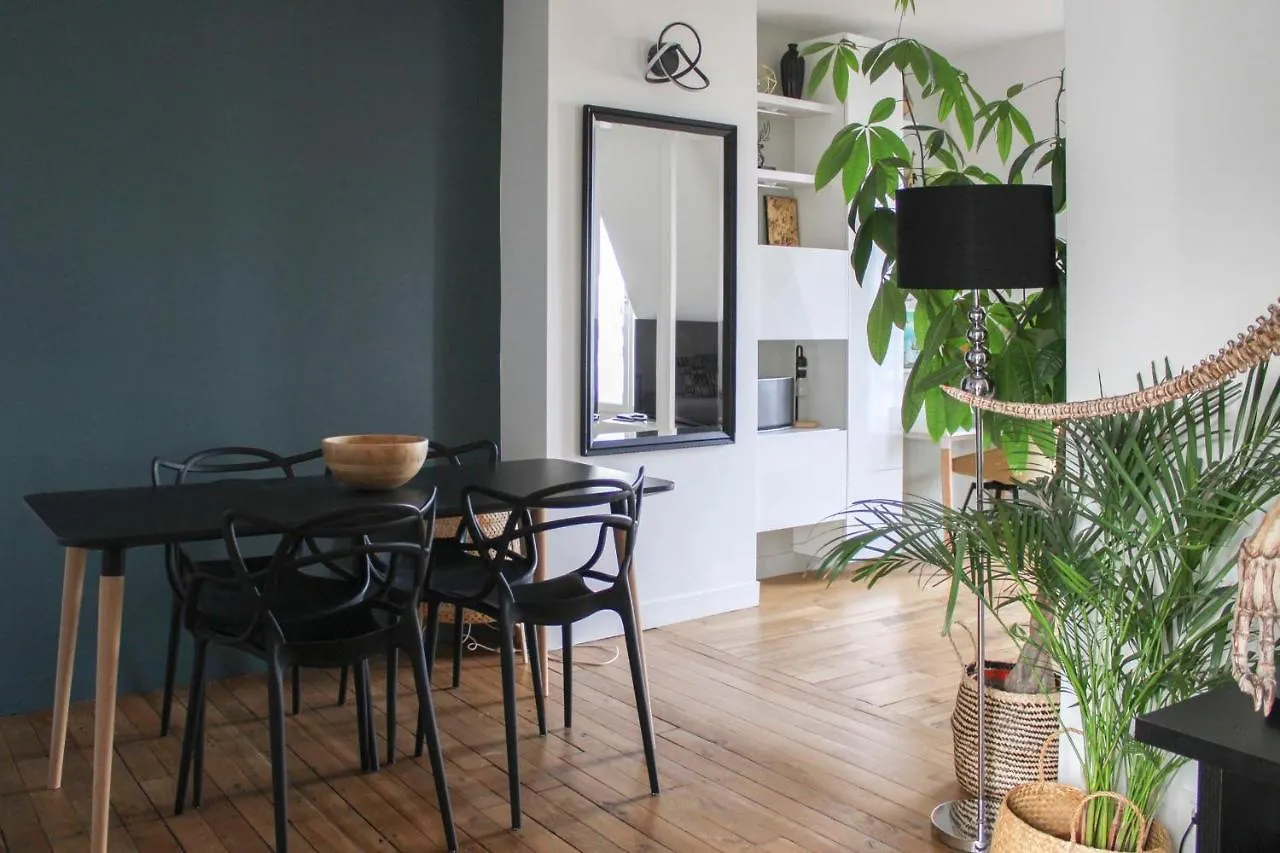 Apartmán Spacious And Modern Nest With A View On Paříž